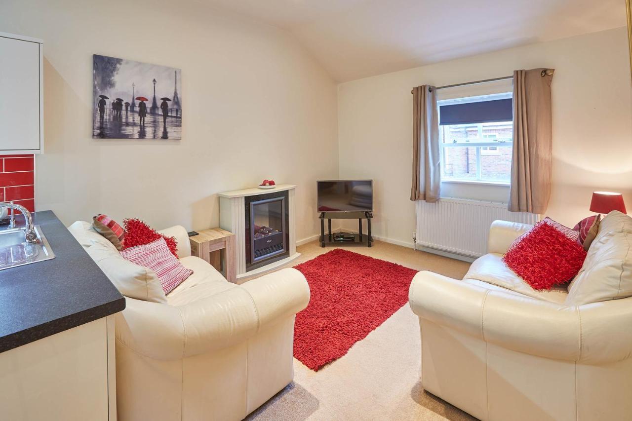 Host & Stay - Folkton Cottages Scarborough Dış mekan fotoğraf