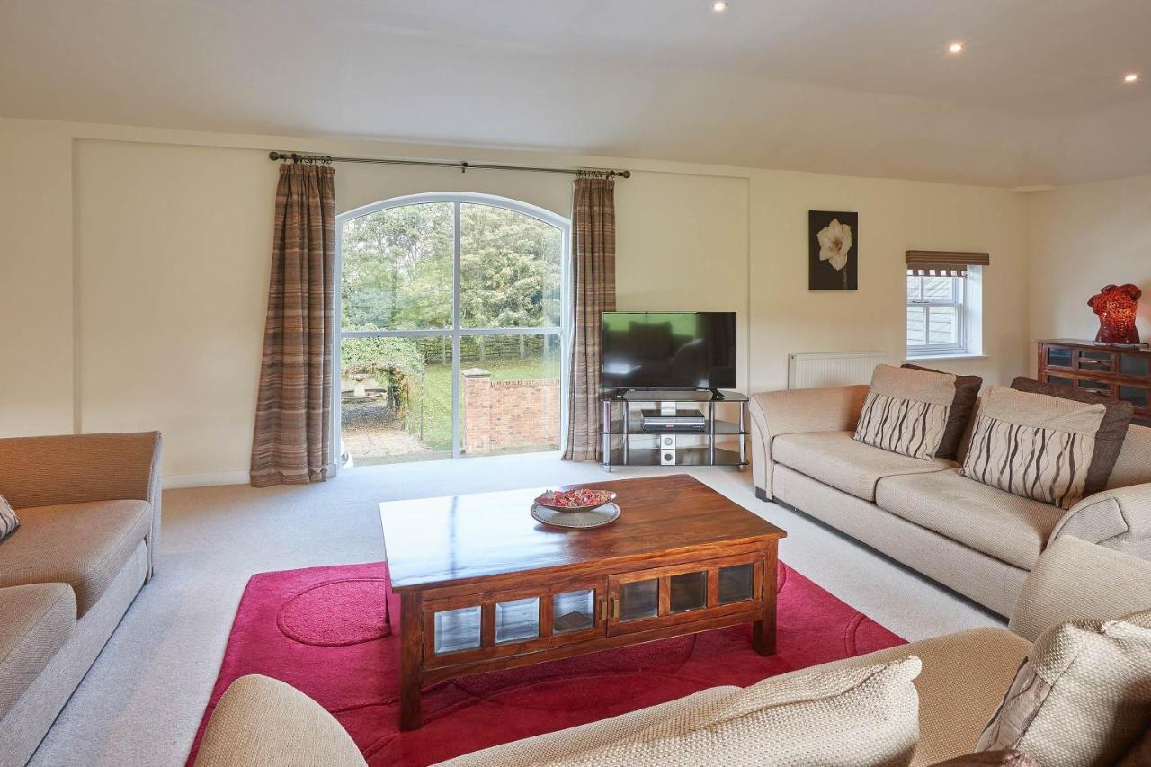 Host & Stay - Folkton Cottages Scarborough Dış mekan fotoğraf