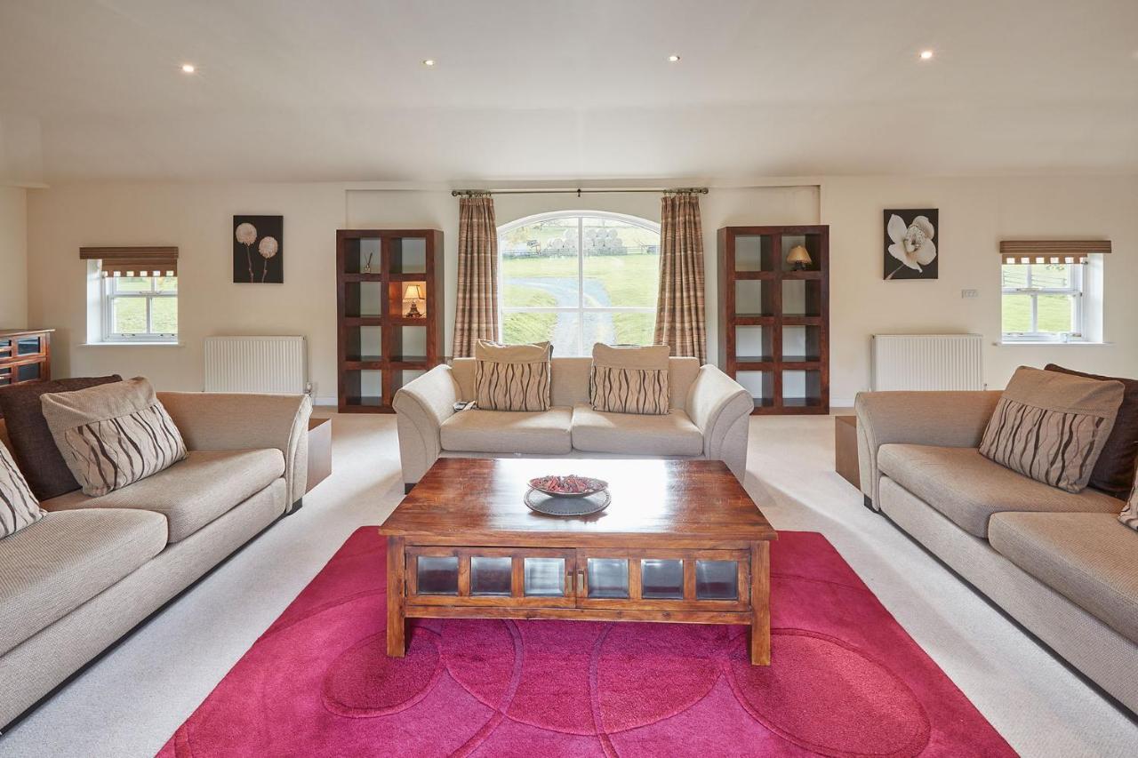 Host & Stay - Folkton Cottages Scarborough Dış mekan fotoğraf